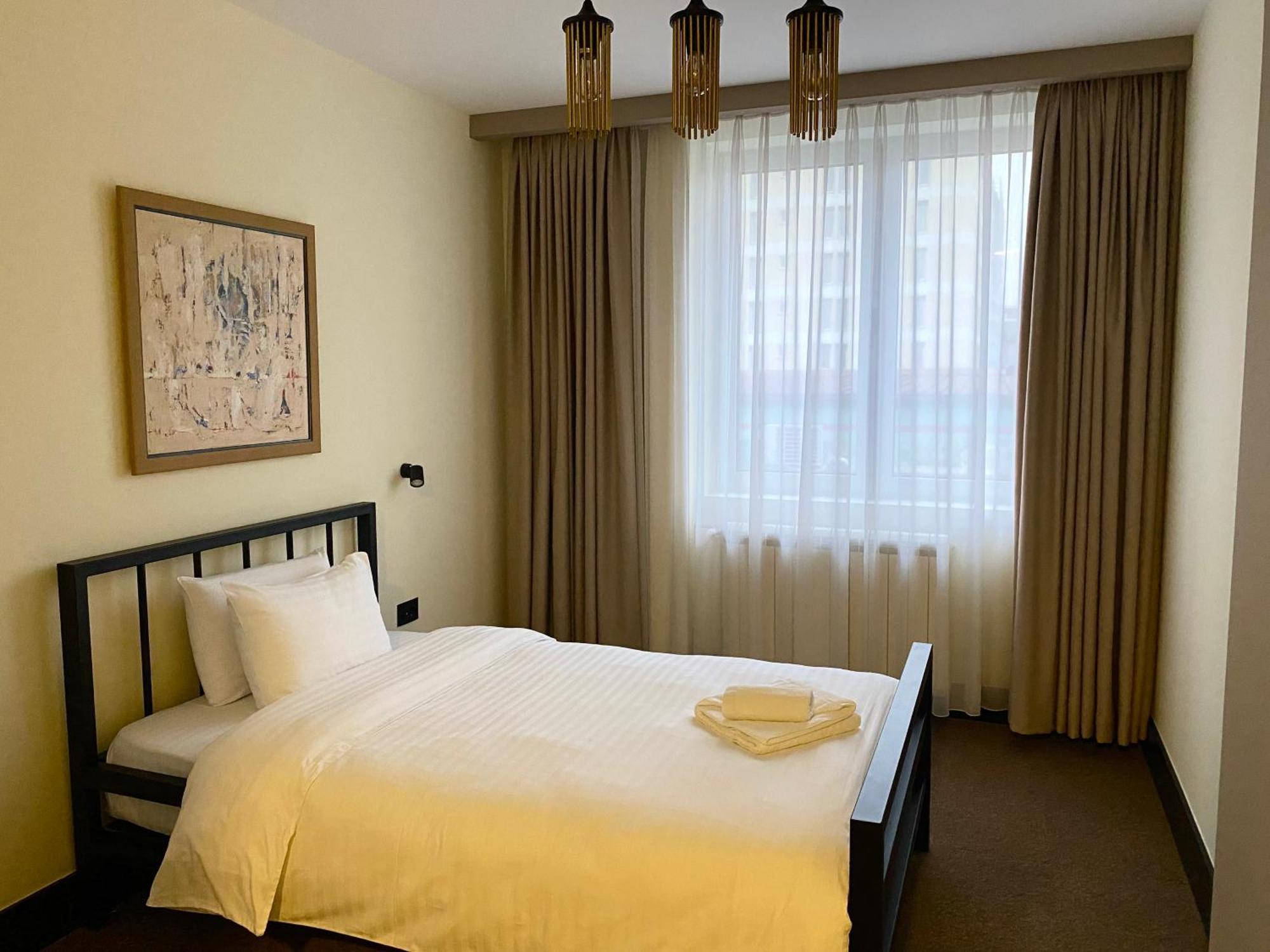 Hotel Sun Loznica Exterior photo