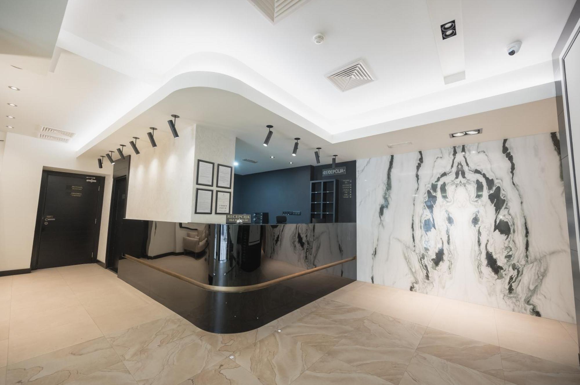 Hotel Sun Loznica Exterior photo
